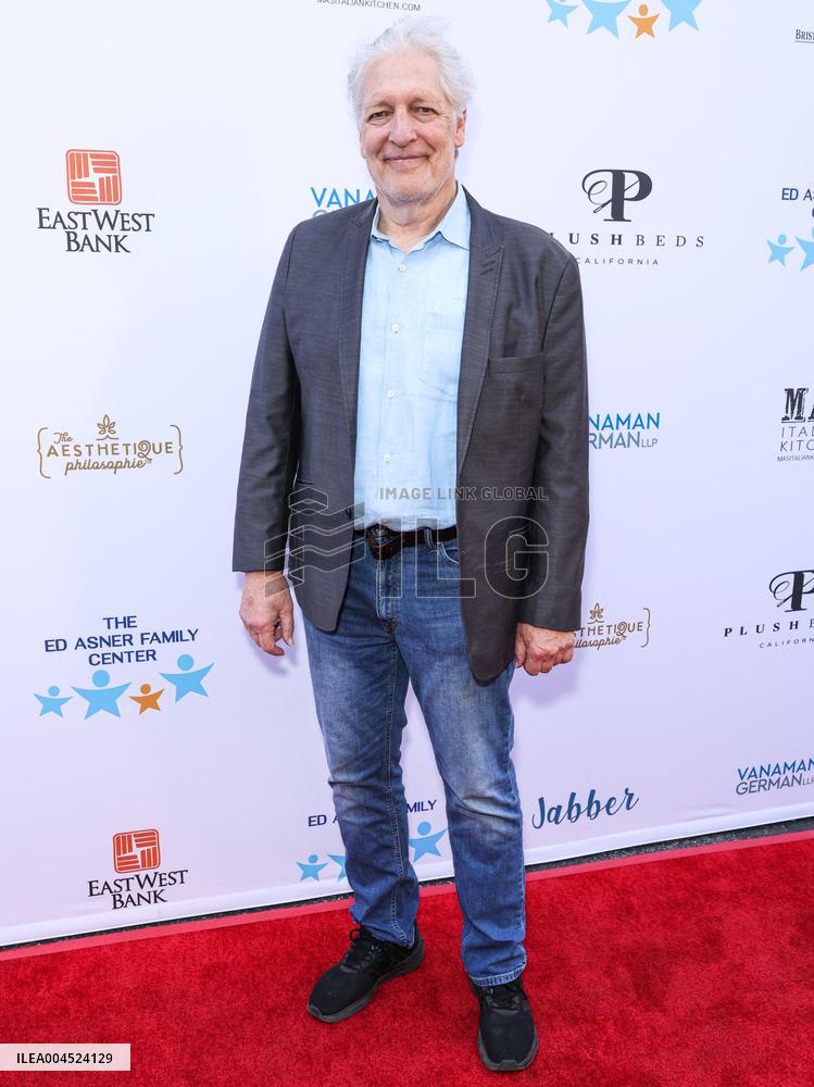 13th Annual Ed Asner And Friends Poker Night - LA