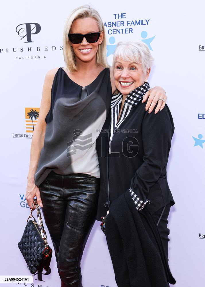 13th Annual Ed Asner And Friends Poker Night - LA