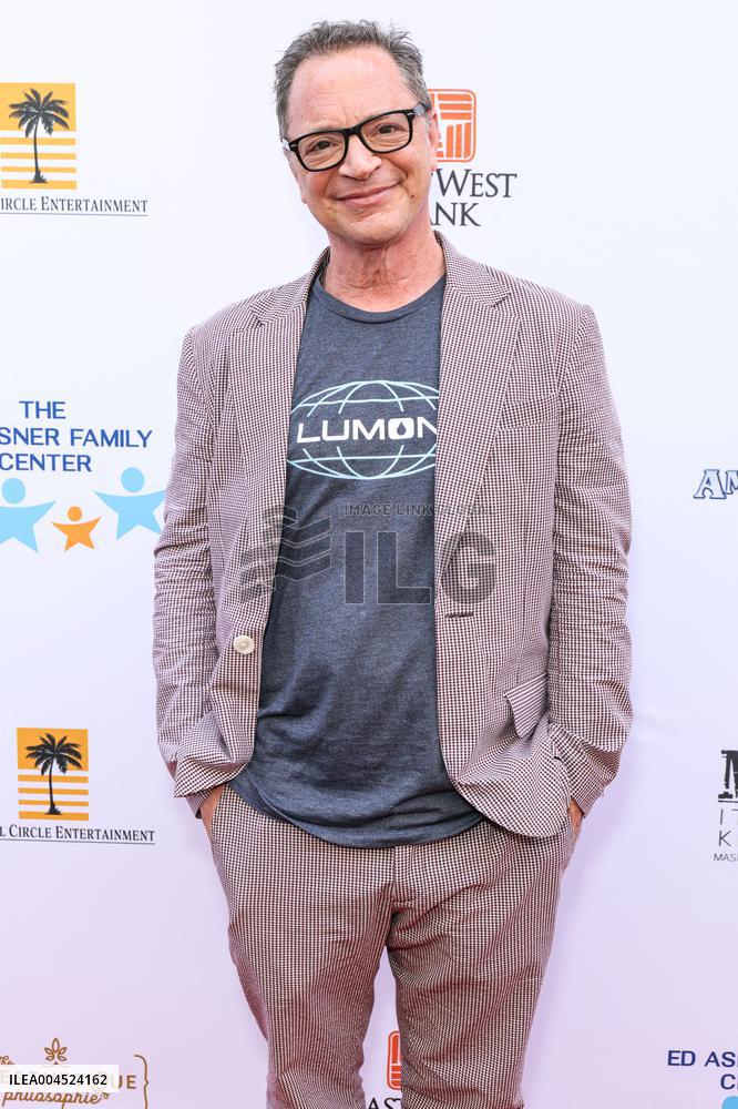 13th Annual Ed Asner And Friends Poker Night - LA