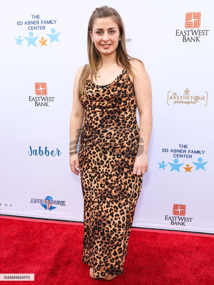 13th Annual Ed Asner And Friends Poker Night - LA