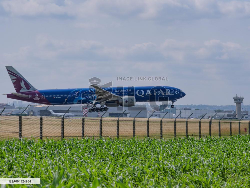 Illustration - Boeing 777 - France