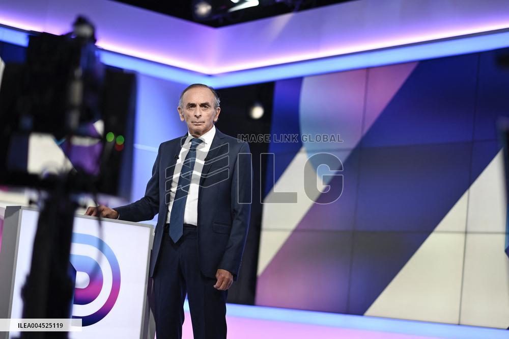 Eric Zemmour On Dimanche En Politique - Paris