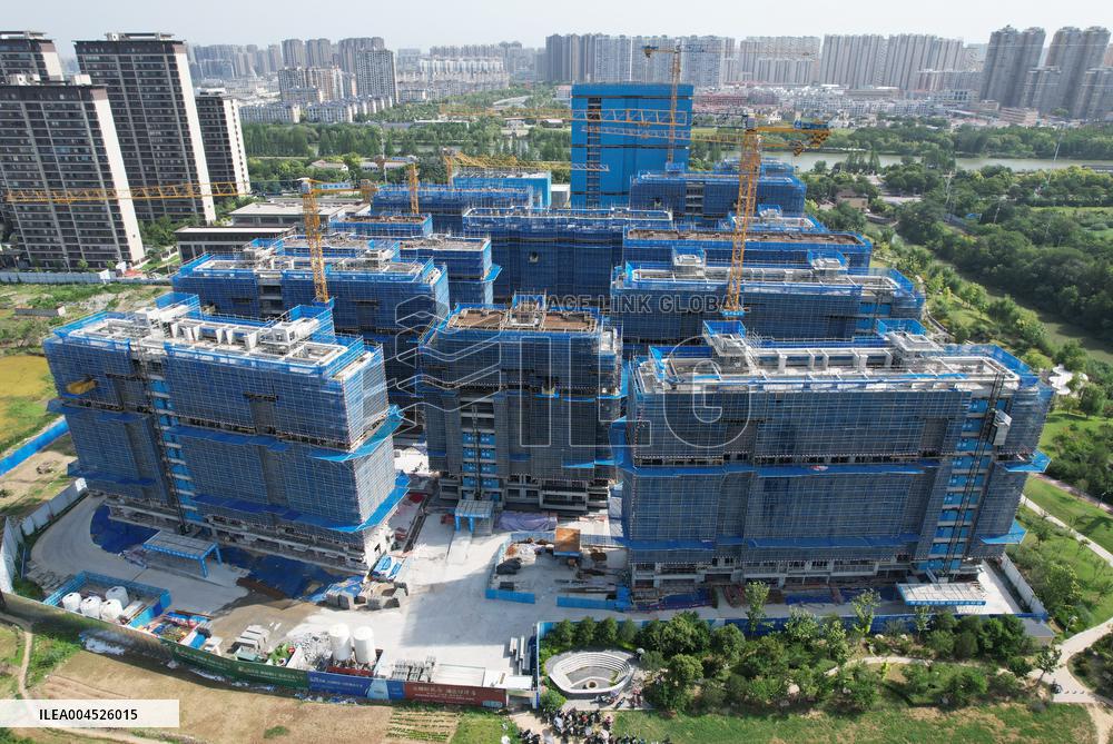 China Real Estate Development Investment Declined