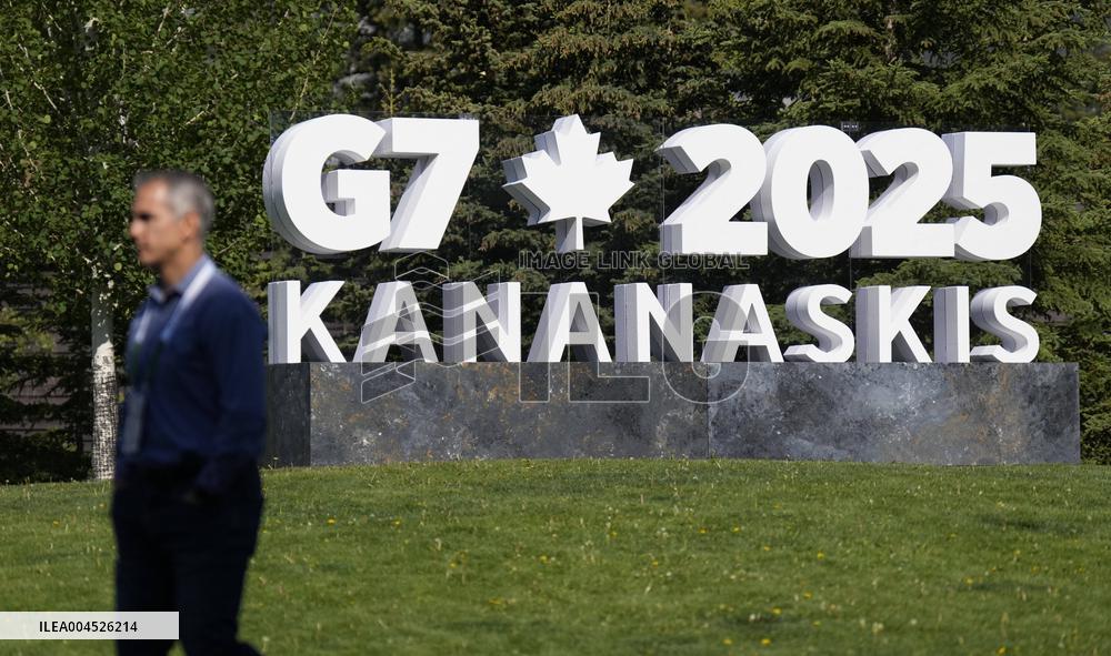 G7 Summit Illustration