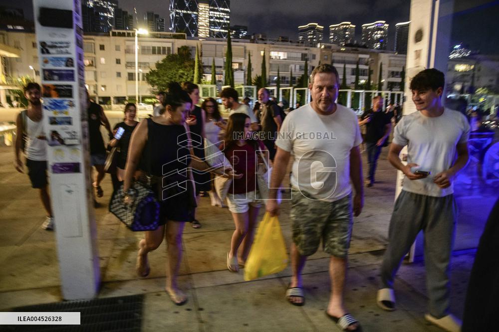 Missile Alert Sends Israelis Underground