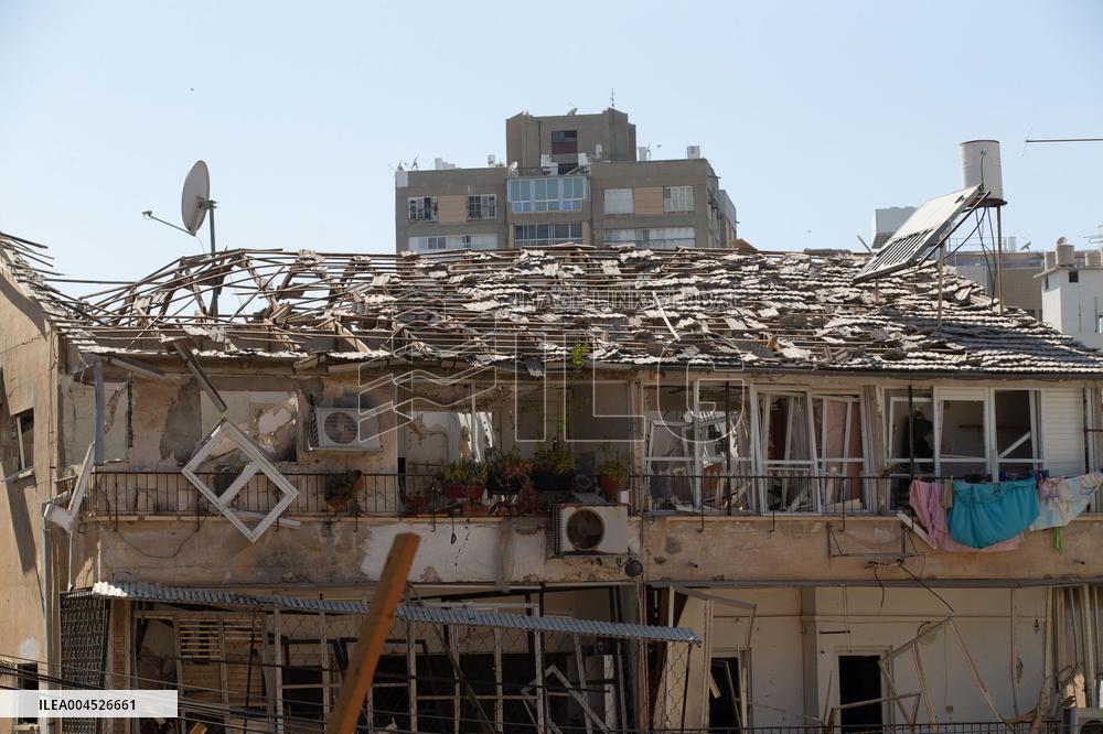 Iranian Missile Strike Hits Bat Yam