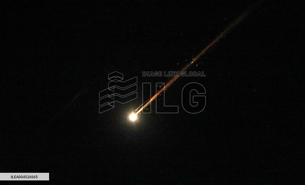 Missile Traces Over Hebron as Iran Launches New Strike on Israel