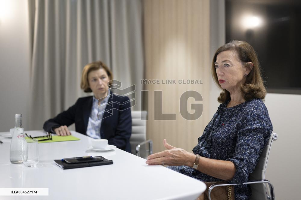 Anne-Marie Couderc et Florence Parly Portrait - Paris
