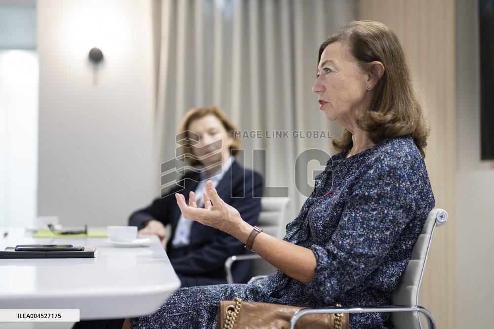 Anne-Marie Couderc et Florence Parly Portrait - Paris
