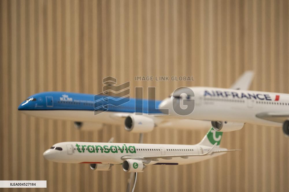 Anne-Marie Couderc et Florence Parly Portrait - Paris