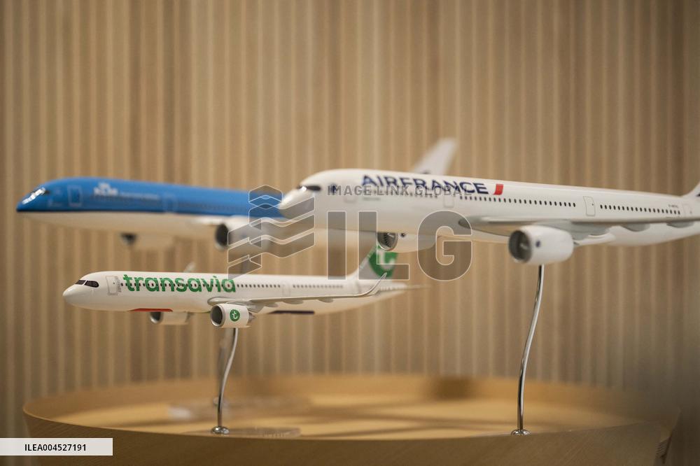 Anne-Marie Couderc et Florence Parly Portrait - Paris