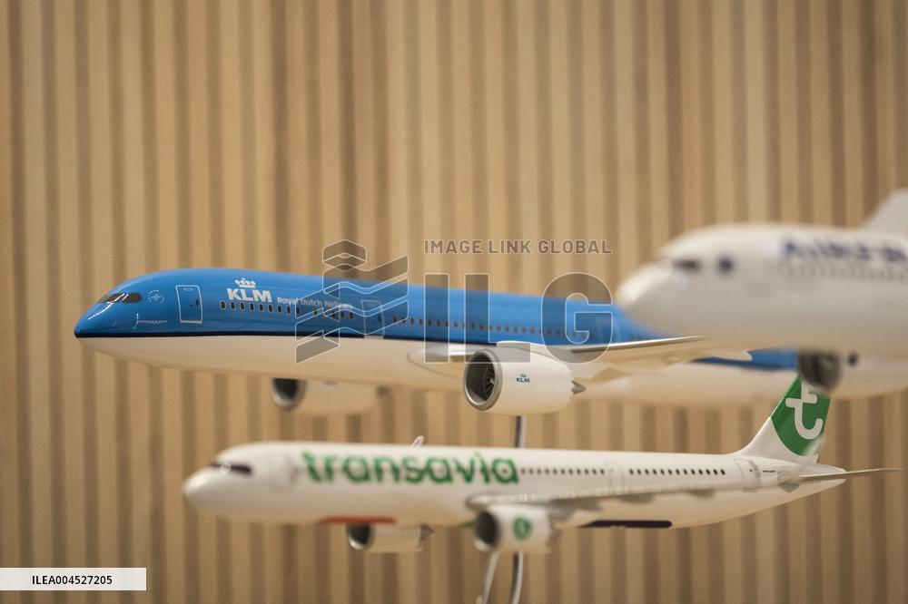 Anne-Marie Couderc et Florence Parly Portrait - Paris