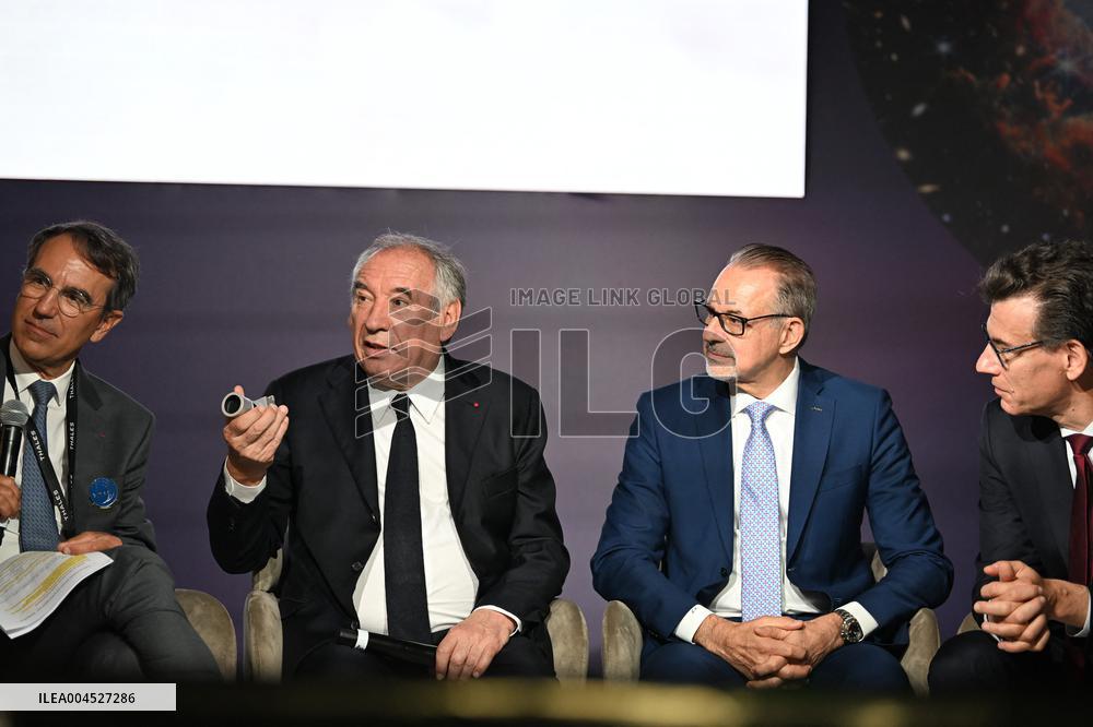 Francois Bayrour Visit To Paris Air Show - Le Bourget