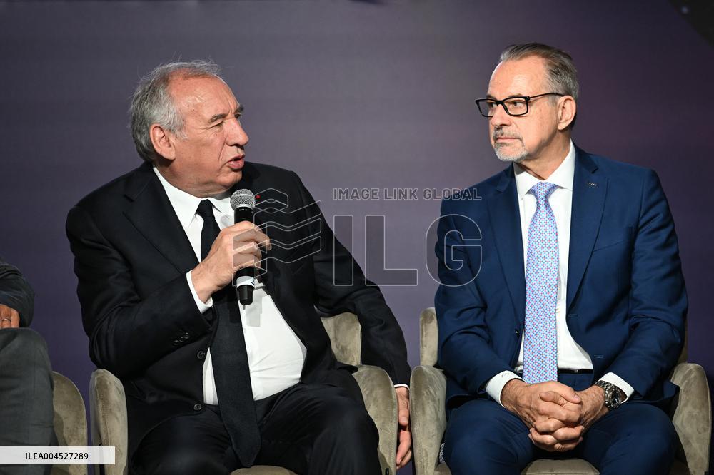 Francois Bayrour Visit To Paris Air Show - Le Bourget