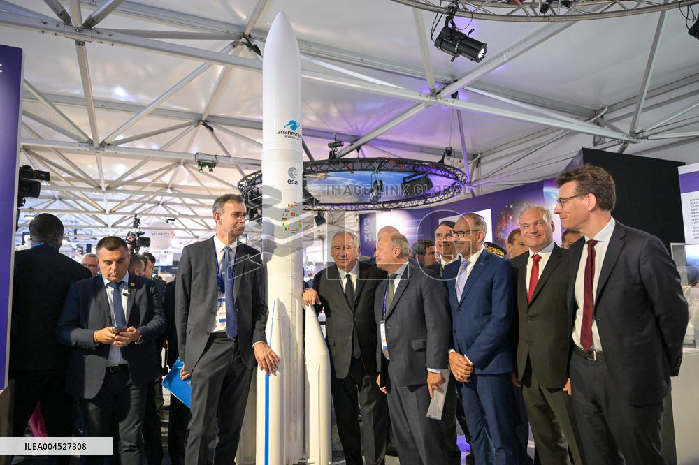 Francois Bayrour Visit To Paris Air Show - Le Bourget