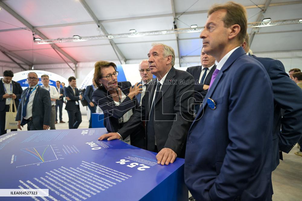 Francois Bayrour Visit To Paris Air Show - Le Bourget