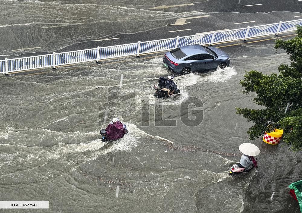 Rainstorm Hit Nanning