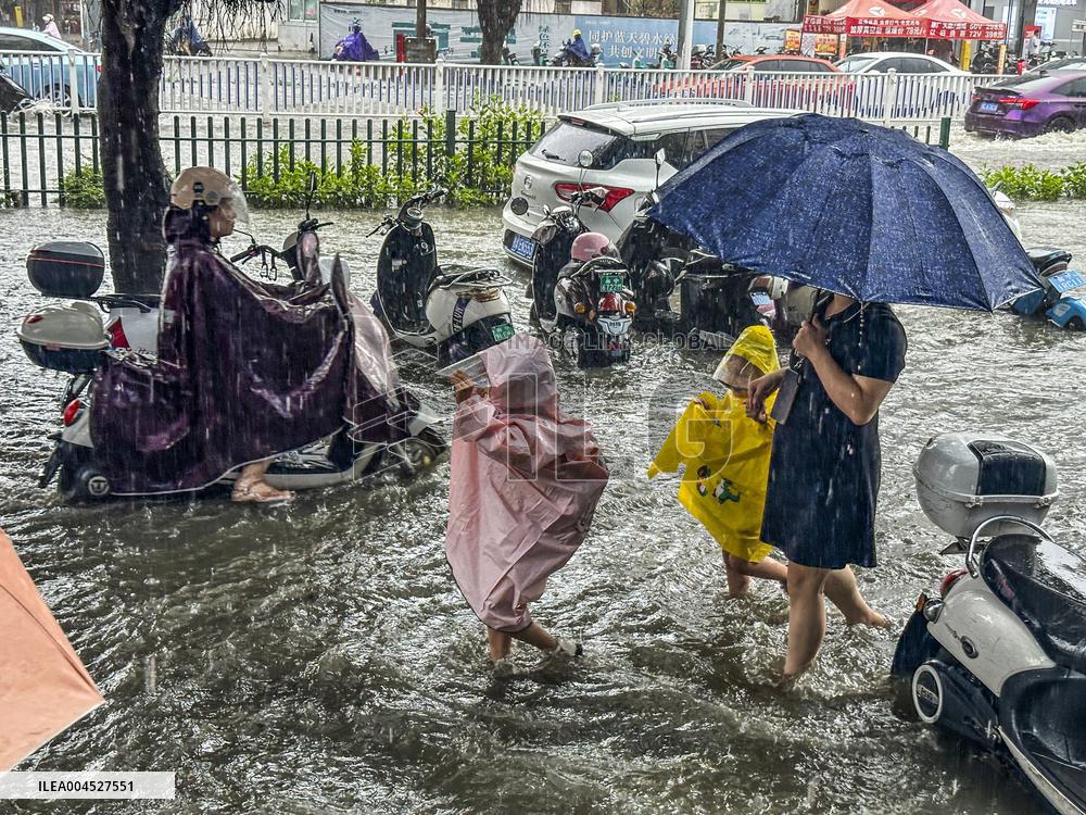 Rainstorm Hit Nanning