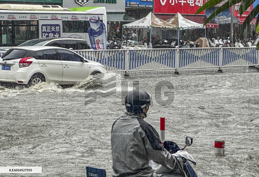 Rainstorm Hit Nanning