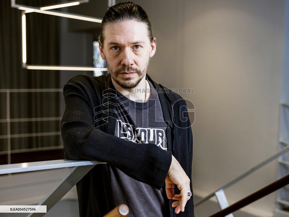 TOBIAS FORGE