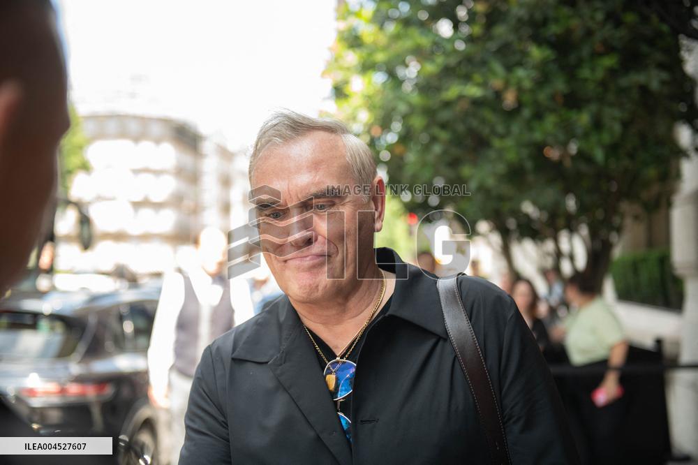 Morrissey Leaves His Hotel - Paris
