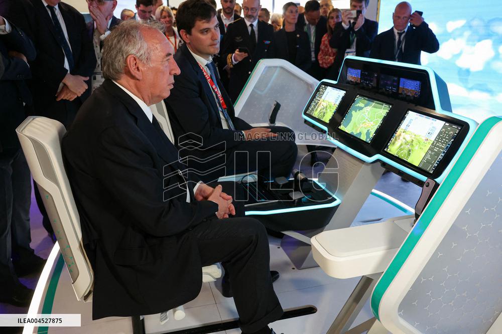 Francois Bayrour Visit To Paris Air Show - Le Bourget