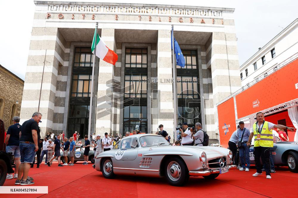 MOTORI - Auto Storiche - 1000Miglia - Punzonatura e Presentazione Vetture