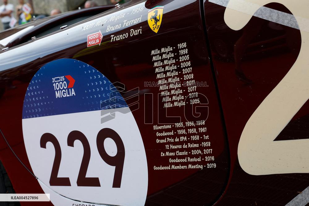 MOTORI - Auto Storiche - 1000Miglia - Punzonatura e Presentazione Vetture