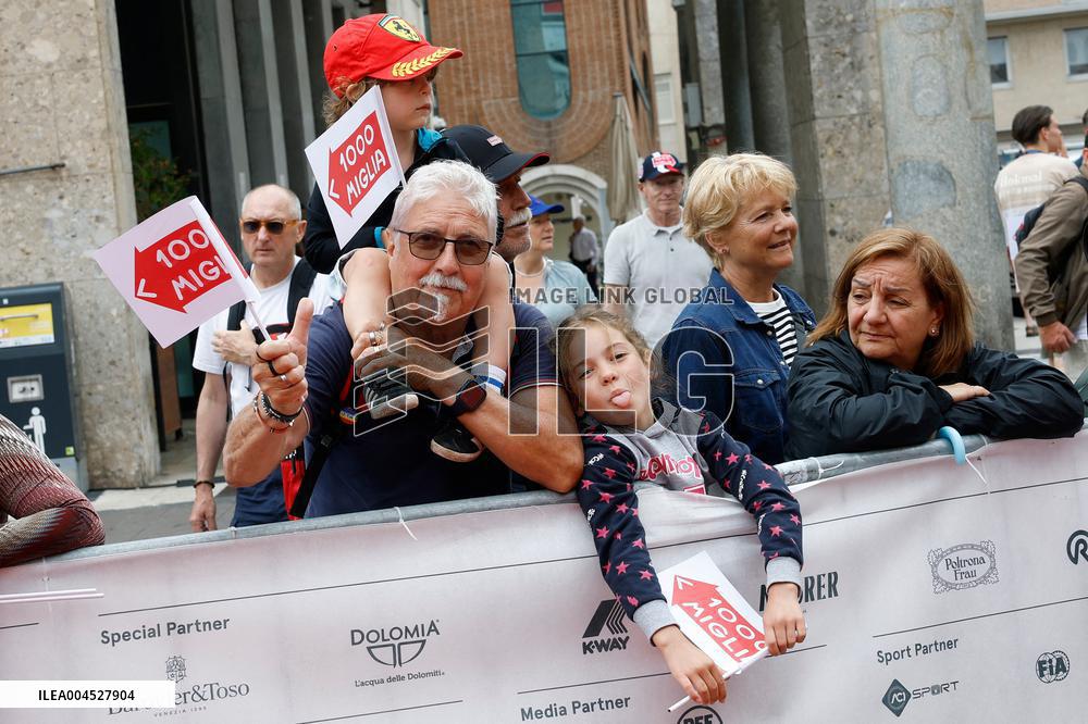 MOTORI - Auto Storiche - 1000Miglia - Punzonatura e Presentazione Vetture