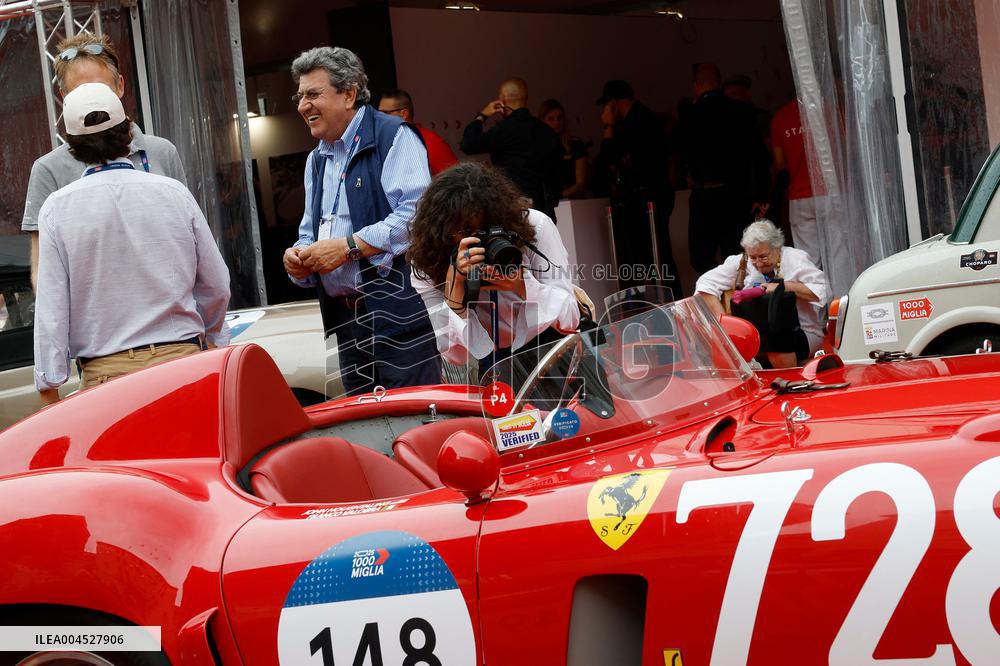 MOTORI - Auto Storiche - 1000Miglia - Punzonatura e Presentazione Vetture