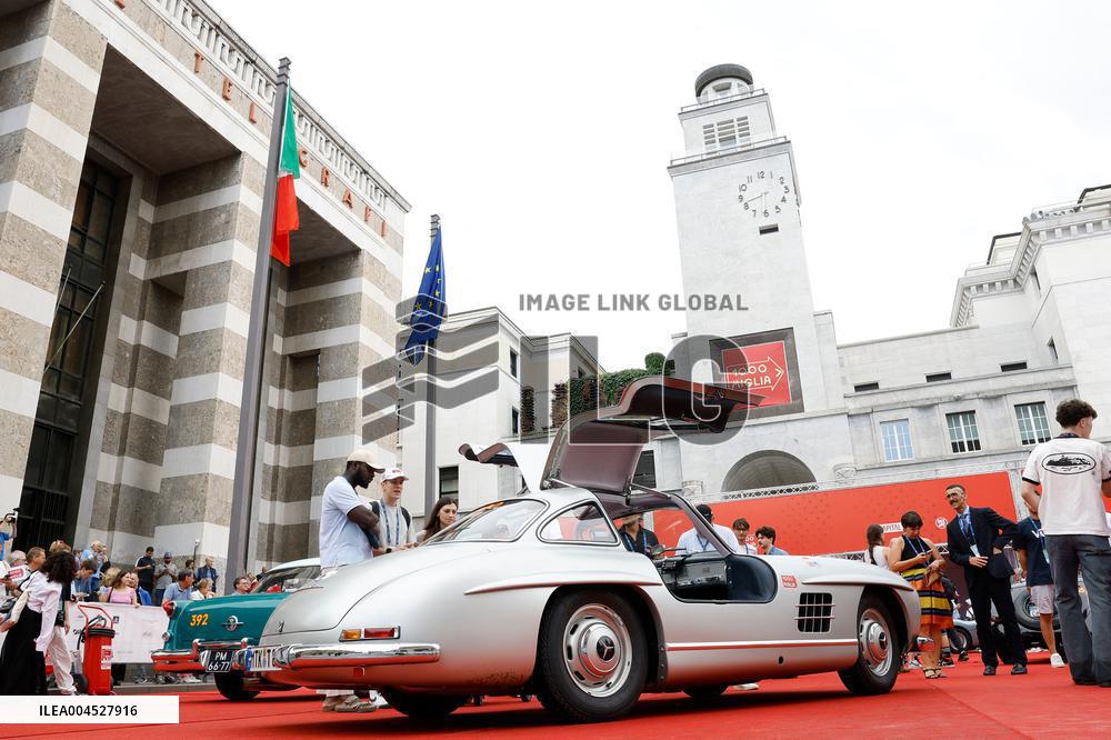 MOTORI - Auto Storiche - 1000Miglia - Punzonatura e Presentazione Vetture