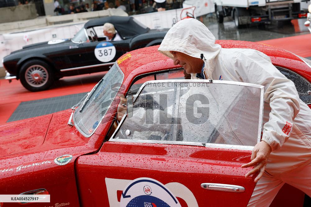 MOTORI - Auto Storiche - 1000Miglia - Punzonatura e Presentazione Vetture