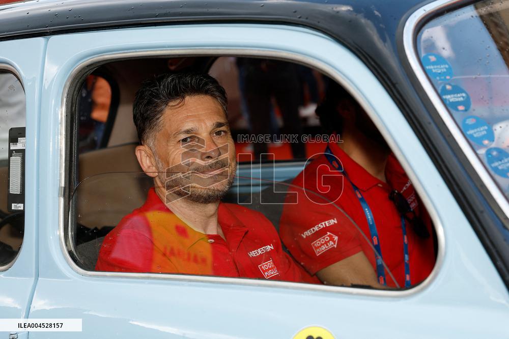 MOTORI - Auto Storiche - 1000Miglia - Punzonatura e Presentazione Vetture