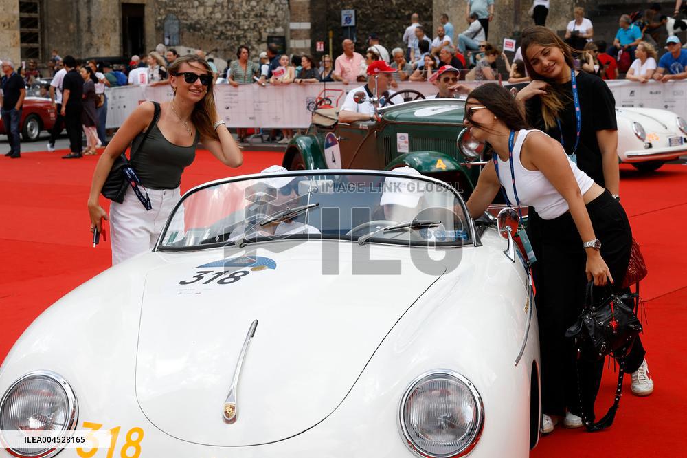 MOTORI - Auto Storiche - 1000Miglia - Punzonatura e Presentazione Vetture