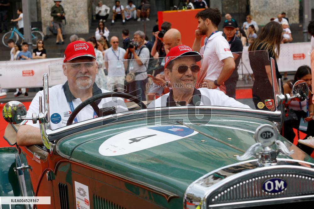 MOTORI - Auto Storiche - 1000Miglia - Punzonatura e Presentazione Vetture