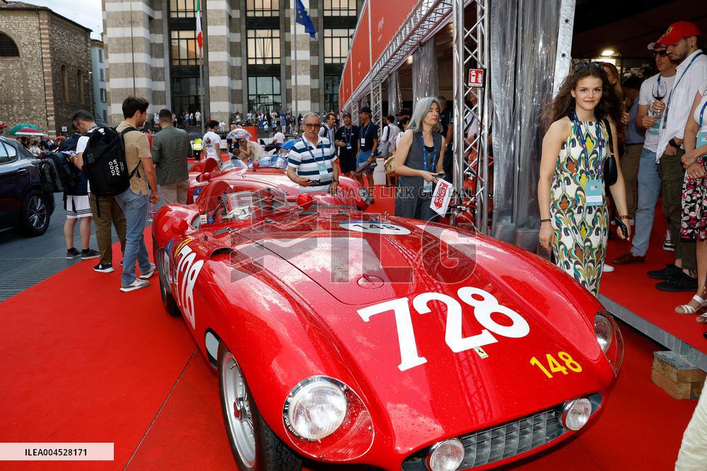 MOTORI - Auto Storiche - 1000Miglia - Punzonatura e Presentazione Vetture