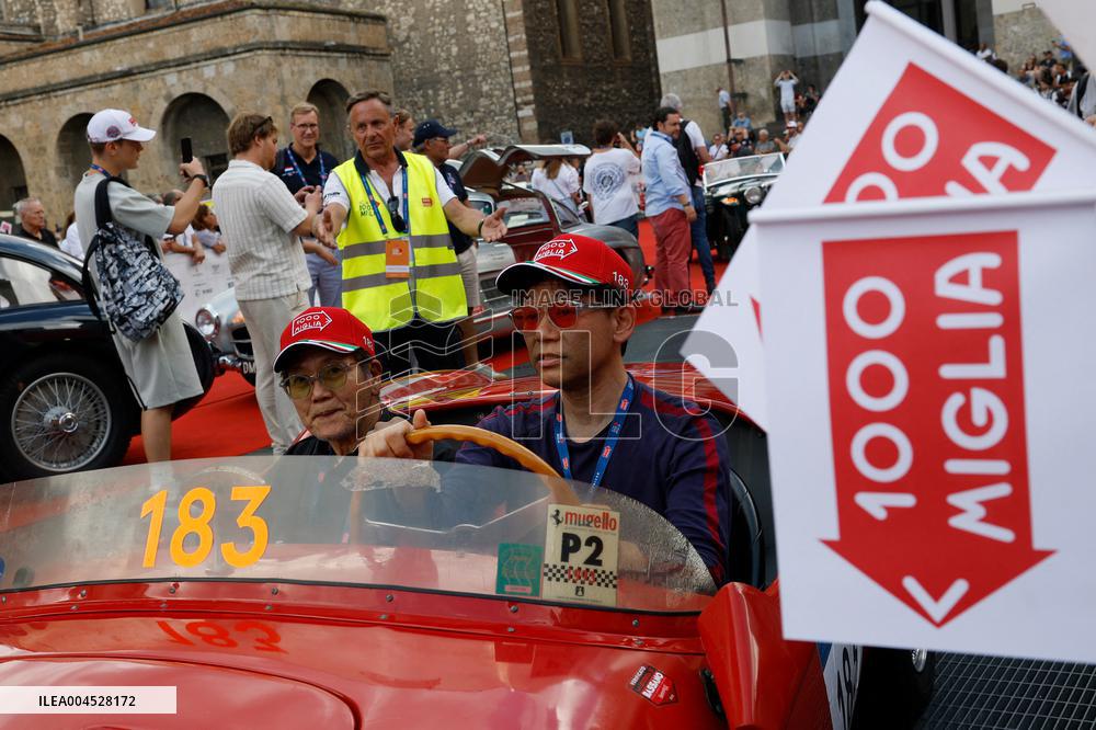 MOTORI - Auto Storiche - 1000Miglia - Punzonatura e Presentazione Vetture