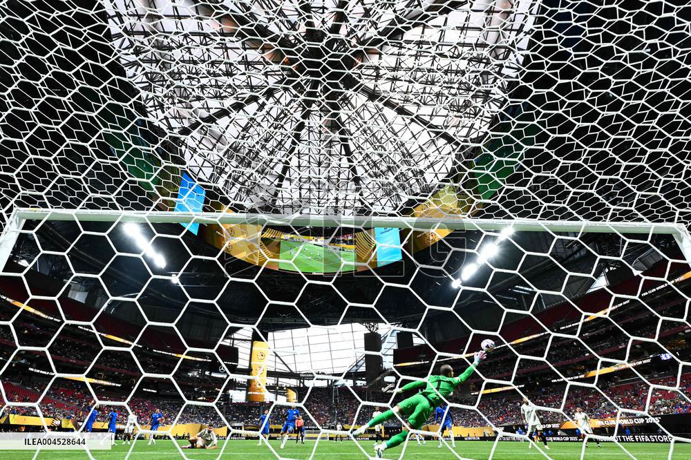 FIFA Club World Cup - Chelsea vs Los Angeles FC