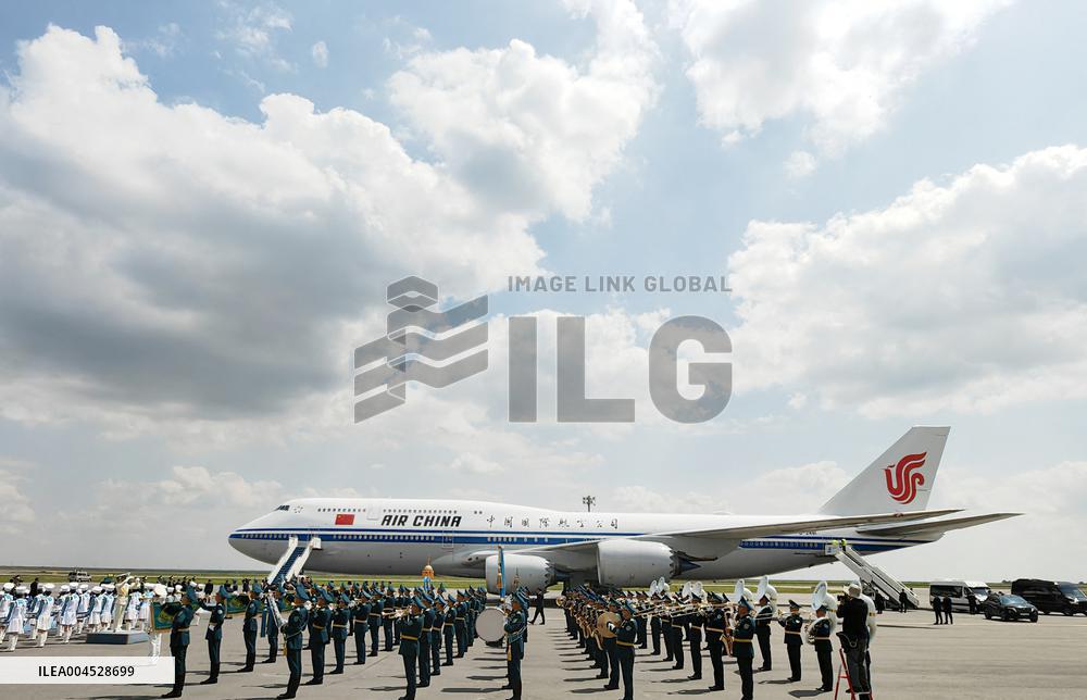 Xi Jinping and Tokayev Discuss Kazakhstan-China Relations - China