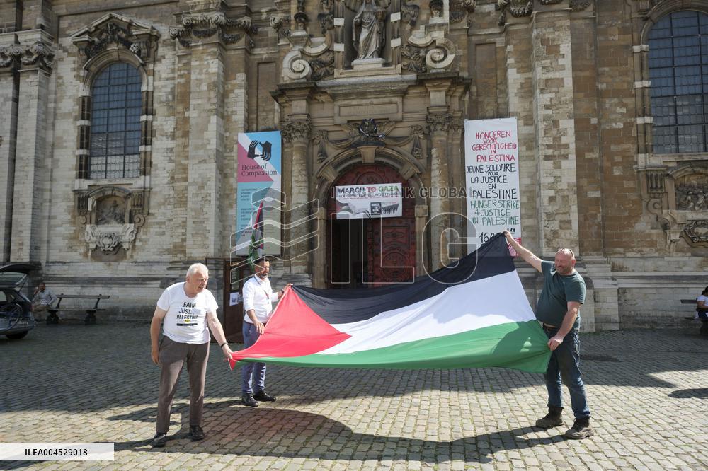 Hunger Strikes in Solidarity with The Palestinian People - Brussels