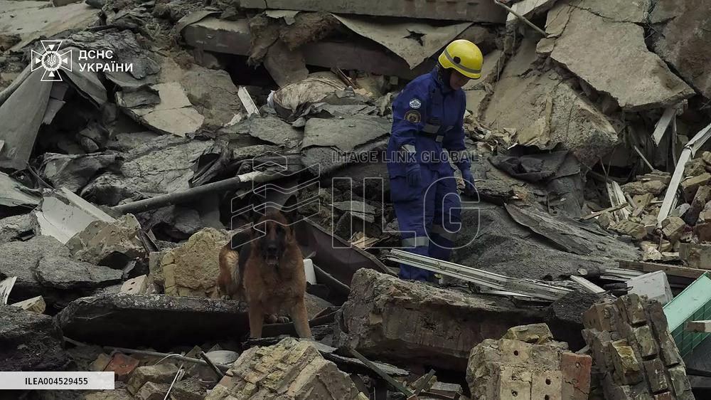 Horrifying Russian Missile Attack On Kyiv Kills 14 - Ukraine