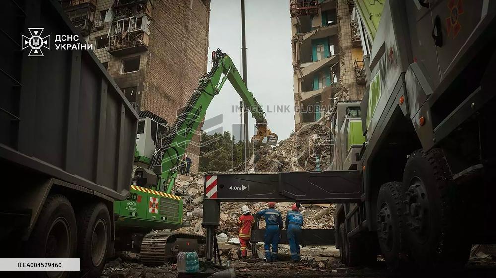 Horrifying Russian Missile Attack On Kyiv Kills 14 - Ukraine