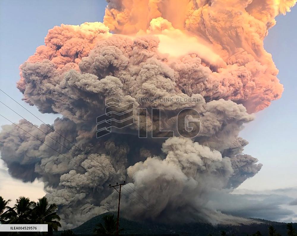 Lewotobi Laki Laki Eruption - Indonesia