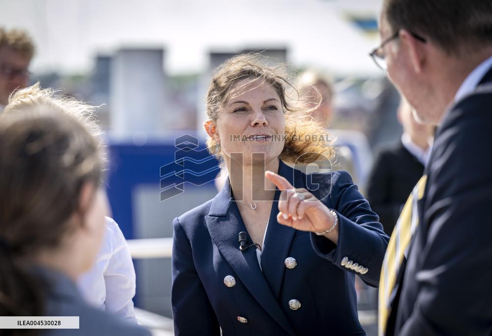 CROWN PRINCESS VICTORIA HELSINGBORG