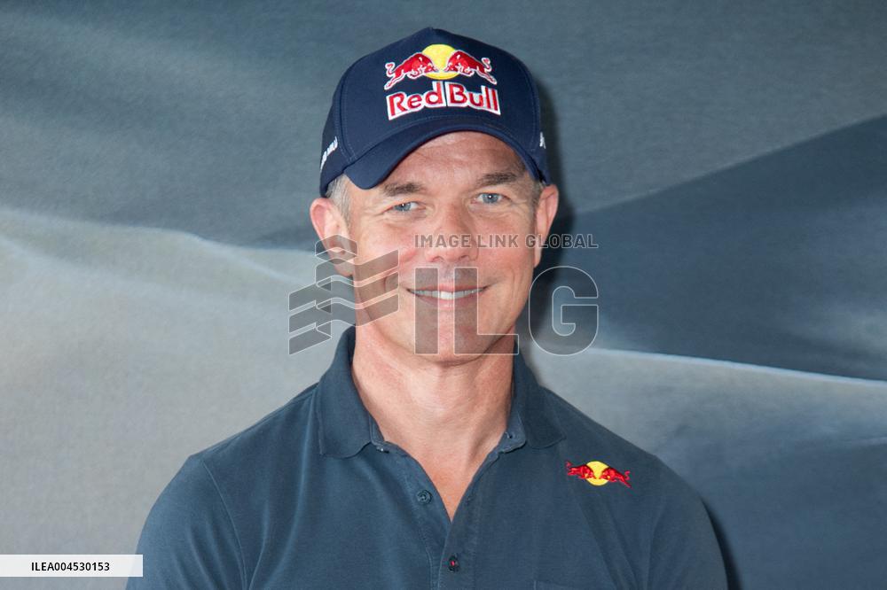 Dakar Chronicles Premiere