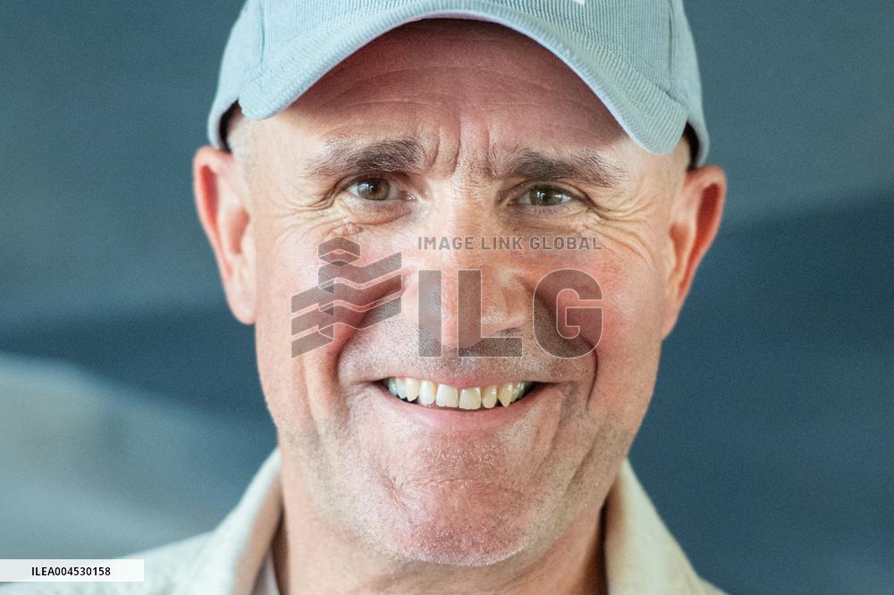 Dakar Chronicles Premiere