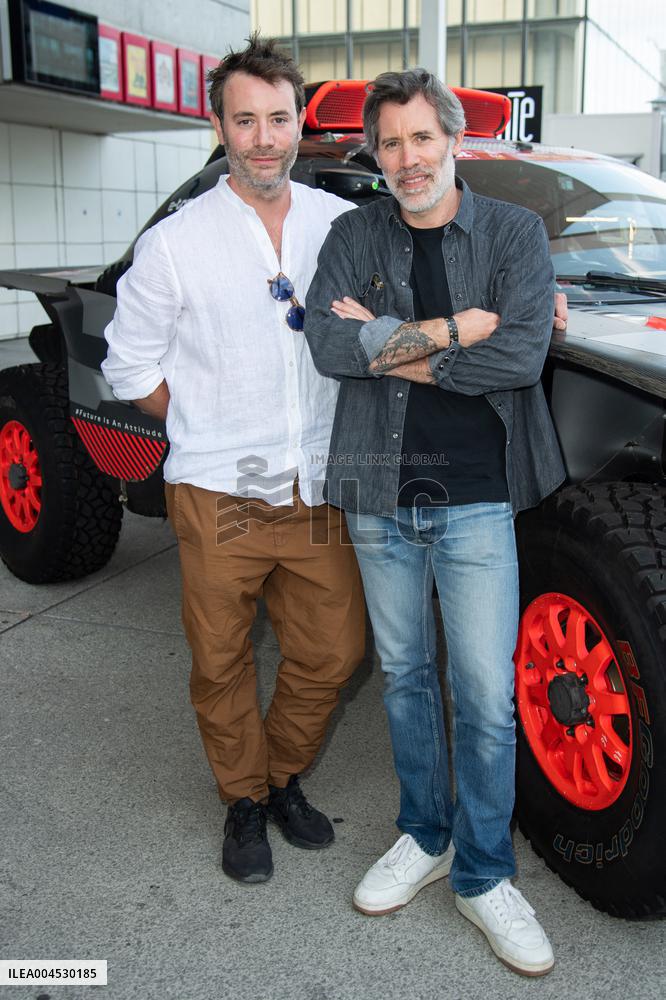 Dakar Chronicles Premiere