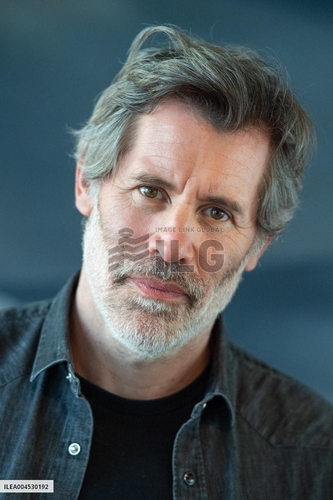 Dakar Chronicles Premiere