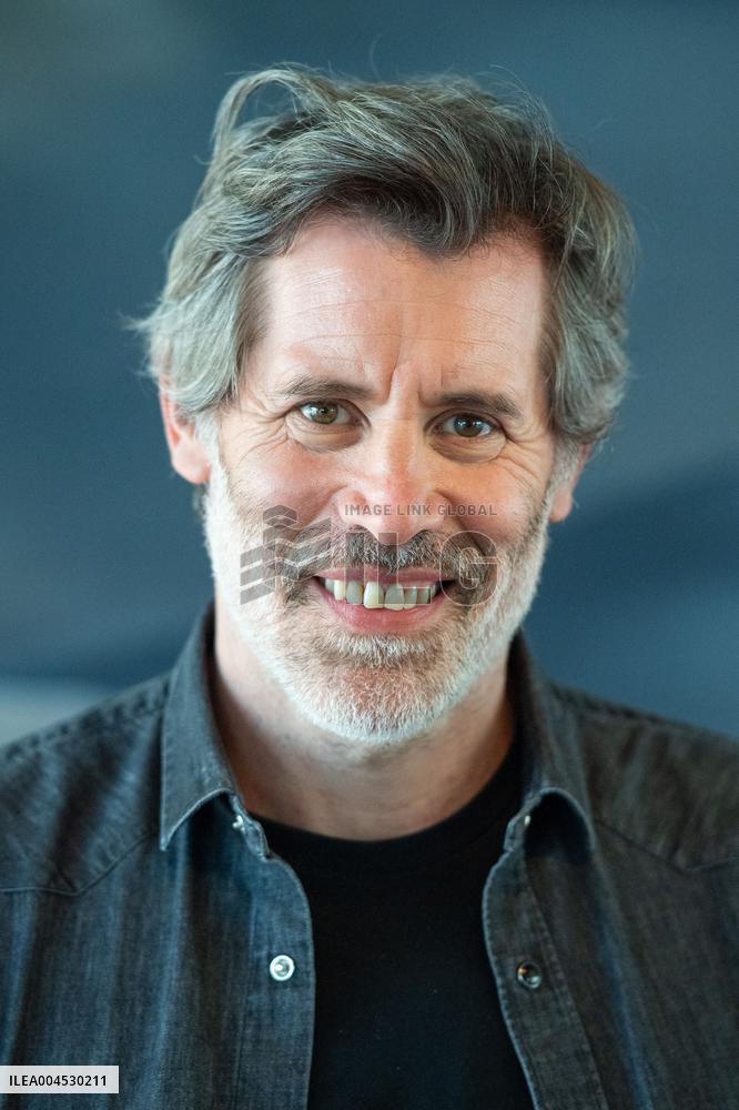 Dakar Chronicles Premiere