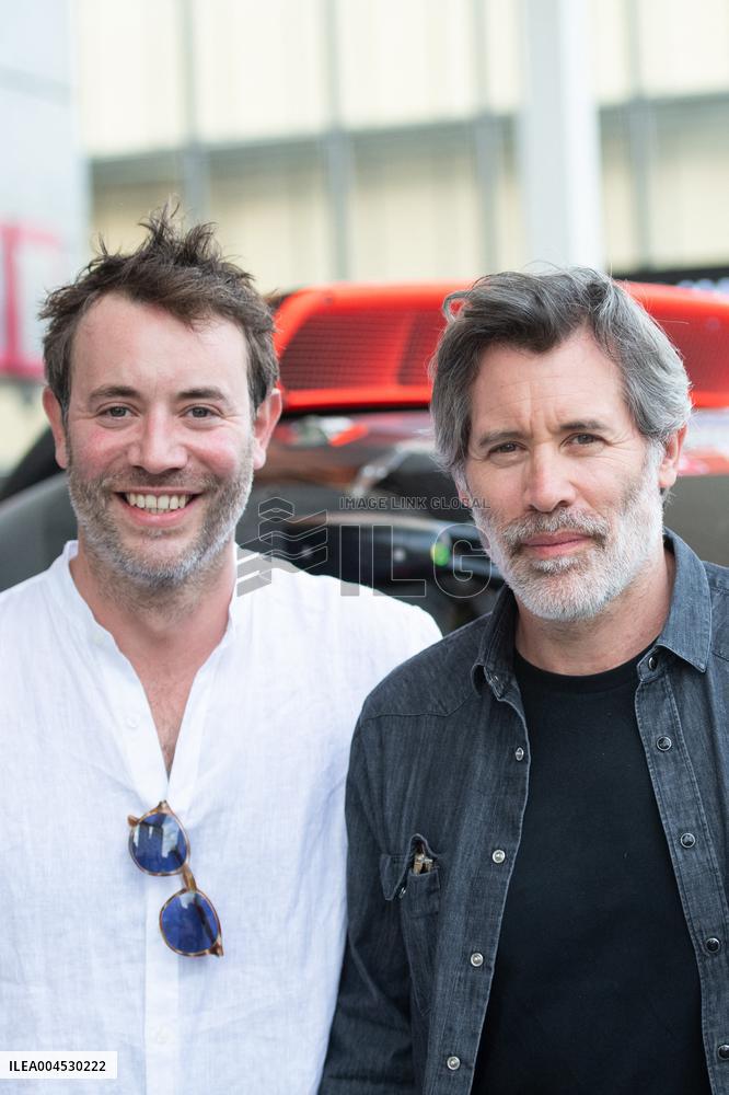 Dakar Chronicles Premiere